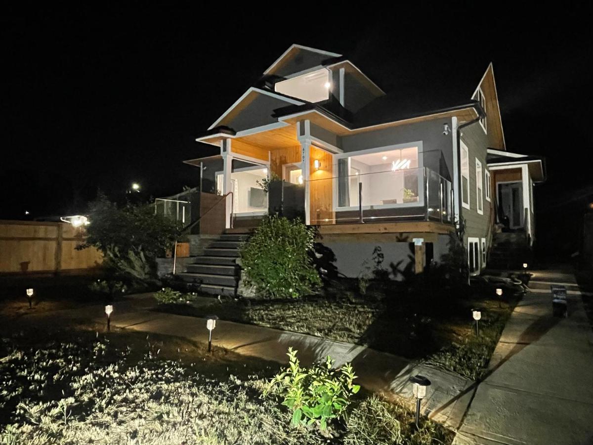 Green Lake 1St Line Home A With Central Air Conditioners Seattle Exterior photo